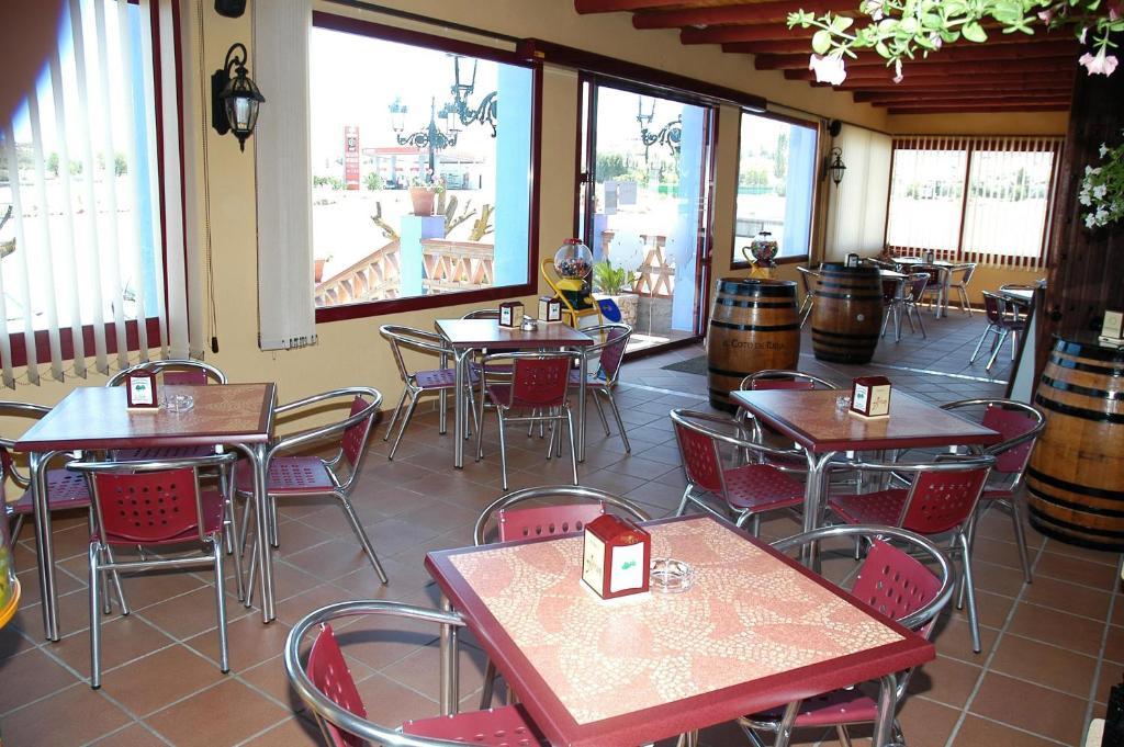 Hotel Rural Los Chaparros Freila Exterior photo