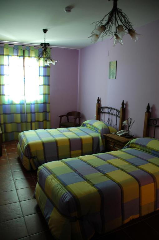 Hotel Rural Los Chaparros Freila Room photo