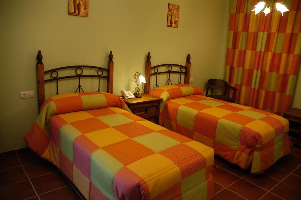 Hotel Rural Los Chaparros Freila Room photo